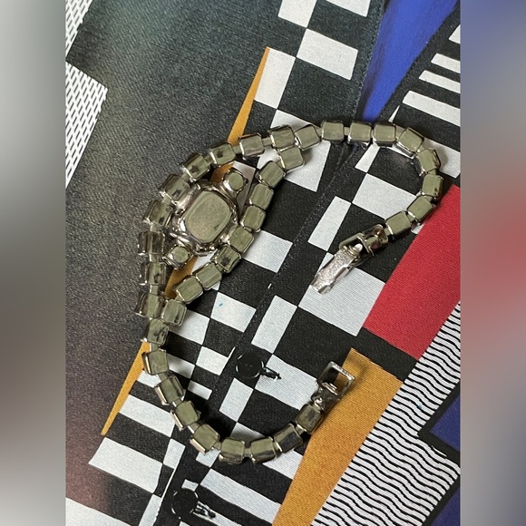 Vintage Rhinestone Bracelet - Picture 5 of 7